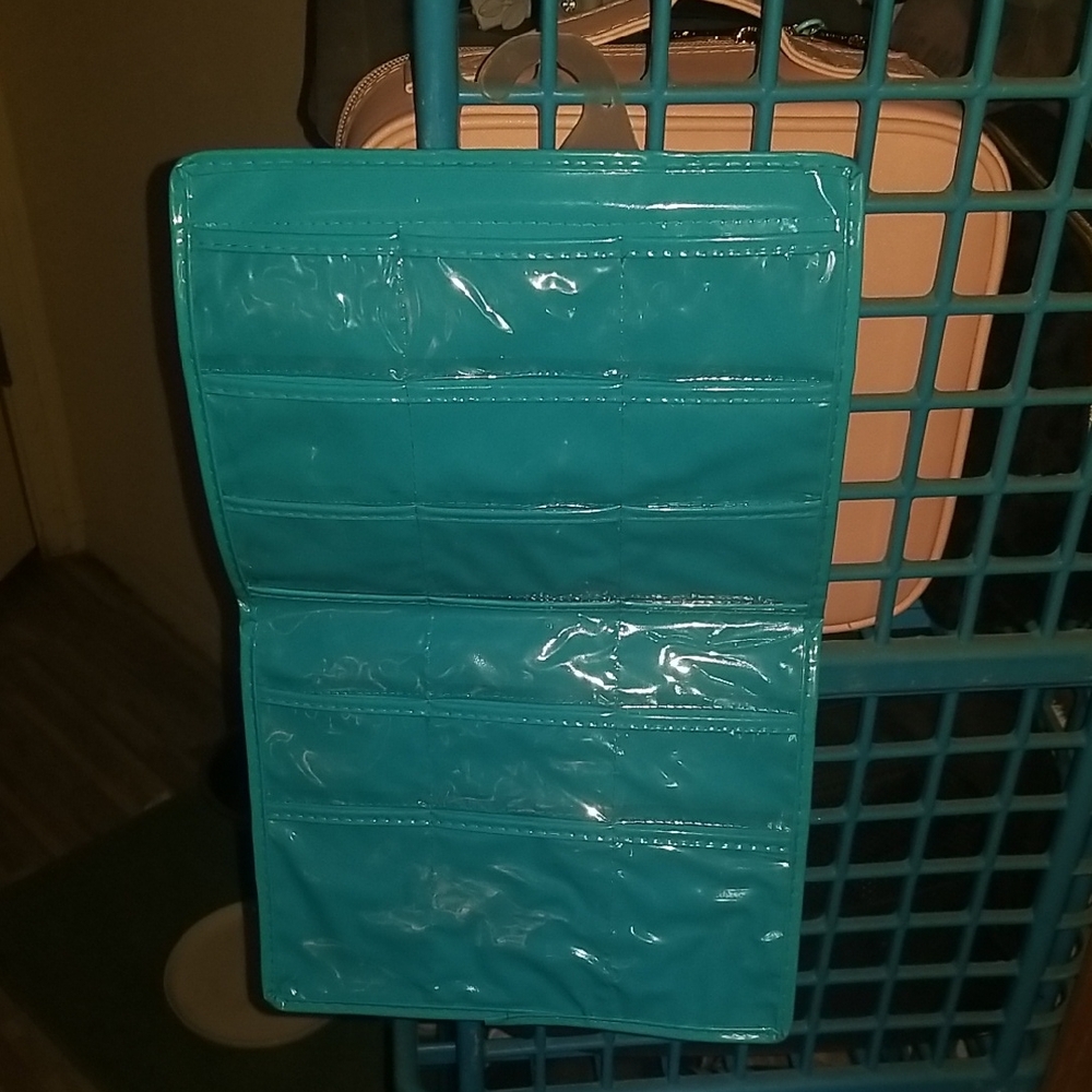 Teal Jewelry Organizer